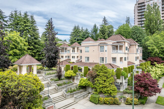 Brookside Manor in Coquitlam, BC - Building Photo - Building Photo