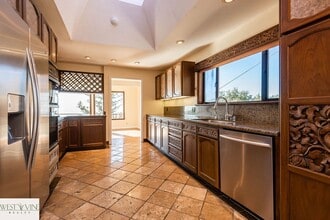 25505 Havenhill Ln in Los Gatos, CA - Building Photo - Building Photo