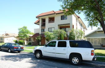 606 Alexander St in Glendale, CA - Building Photo - Building Photo