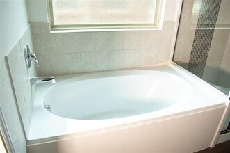 5801 Fir Tree Ln in Fort Worth, TX - Building Photo - Building Photo