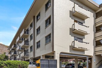 1463 Lusitana St in Honolulu, HI - Foto de edificio - Building Photo