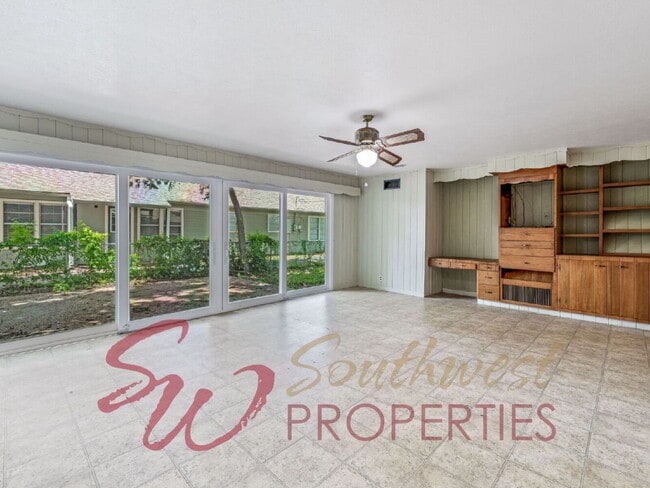 905 W Tarleton St in Stephenville, TX - Building Photo - Building Photo