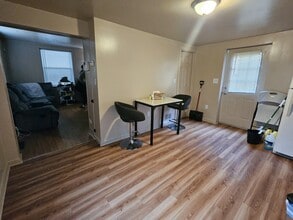 200 Arabella St in Pittsburgh, PA - Building Photo - Building Photo