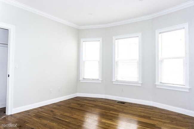 9 Woodside Ave-Unit -#2 in Boston, MA - Building Photo - Building Photo