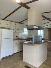 1713 Roscoe Howey Rd in Waxhaw, NC - Building Photo - Building Photo