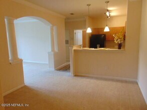 1300 Riverplace Blvd in Jacksonville, FL - Building Photo - Building Photo