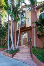 7100 La Tijera Blvd in Los Angeles, CA - Building Photo - Building Photo