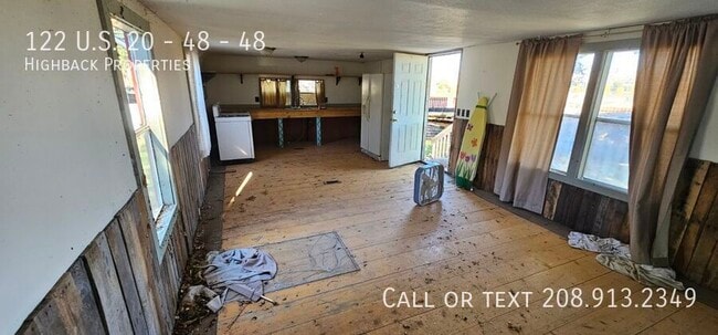 122 US-20 in Thermopolis, WY - Building Photo - Building Photo