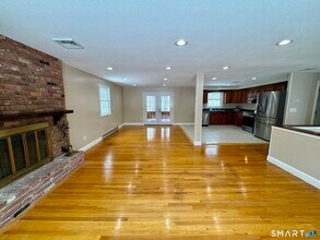 10 Longview Ln in Wallingford, CT - Building Photo - Building Photo