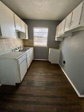 1924 16th St in Lubbock, TX - Foto de edificio - Building Photo