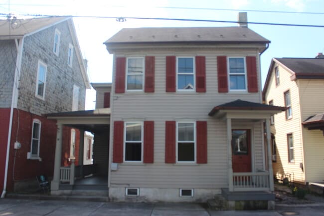 property at 66 Front St