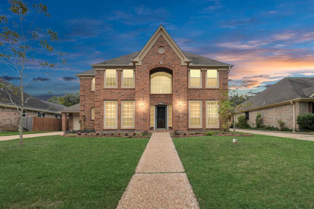 21810 Moortown Cir in Katy, TX - Foto de edificio