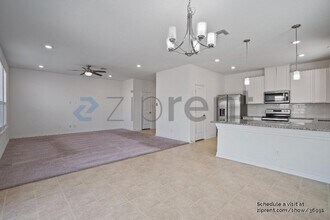 1935 Brandywine Dr in New Braunfels, TX - Building Photo - Building Photo