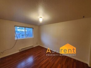 318 Palm Ave in Ashland, OR - Building Photo - Building Photo