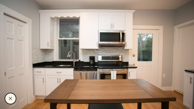 7 Story St, Unit 2