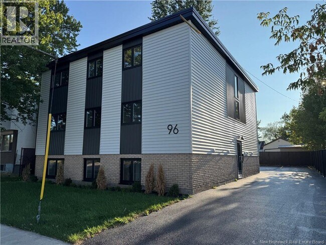 96 Purdy Ave in Moncton, NB - Building Photo - Building Photo