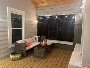 2559 E 5th Ave in Knoxville, TN - Foto de edificio - Building Photo