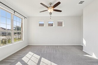 427 Bluejack Wy in Hutto, TX - Building Photo - Building Photo