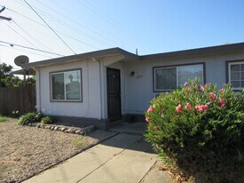 577 Holmes St in Livermore, CA - Building Photo