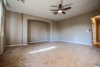 166 Rocky Star St in Henderson, NV - Building Photo - Building Photo