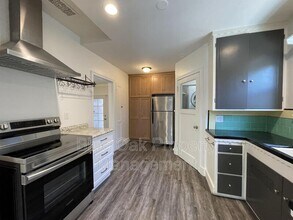 266 E 6th Ave in Chico, CA - Building Photo - Building Photo