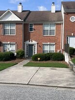 2770 Parkway Cove in Lithonia, GA - Building Photo