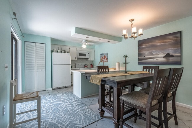 3257 River Villa Way in Melbourne Beach, FL - Building Photo - Building Photo