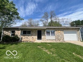 8724 Montery Rd in Indianapolis, IN - Building Photo