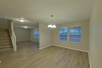 712 Forest Creek in Desoto, TX - Building Photo - Building Photo