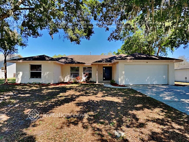 property at 266 Glenridge Loop N