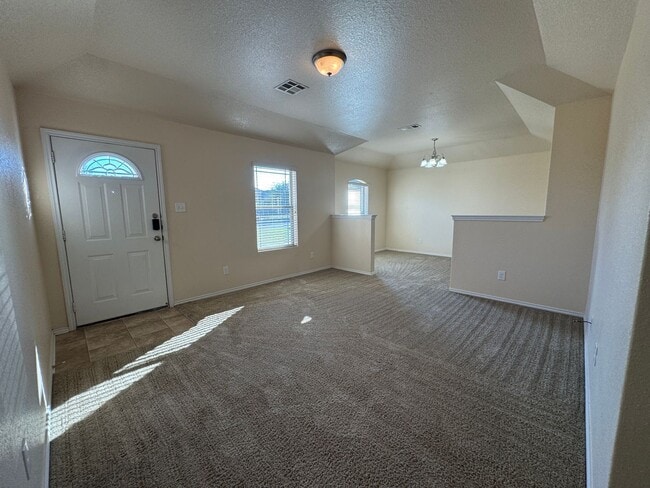 9901 Diana Dr in Killeen, TX - Building Photo - Building Photo