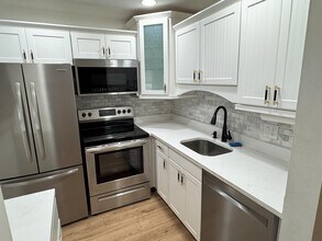 223 Dorset F in Boca Raton, FL - Building Photo - Building Photo