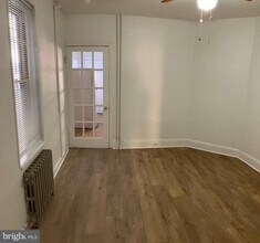 2303 Catharine St in Philadelphia, PA - Building Photo - Building Photo