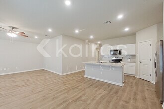100 SANTIAGO COURT in Lafayette, LA - Building Photo - Building Photo