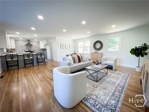 1092 West Lake Dr in Athens, GA - Building Photo - Building Photo