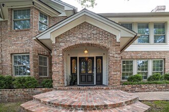 1702 Crested Butte Dr in Austin, TX - Building Photo - Building Photo
