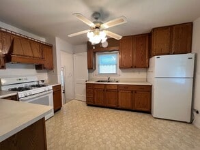 728 Ashley Ave in Quincy, IL - Building Photo - Building Photo