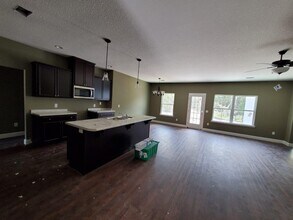 289 Grayson Ave in Hinesville, GA - Building Photo - Building Photo