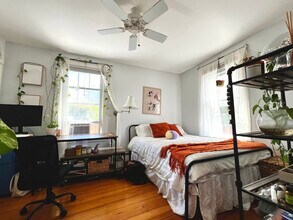 184 Otis St, Unit 2 in Cambridge, MA - Building Photo - Building Photo