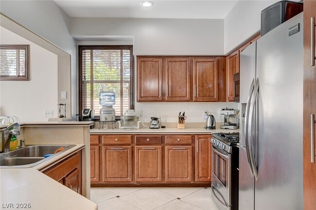 property at 8043 Arcadian Ln