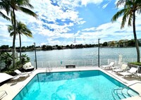 5880 Collins Ave, Unit 301 in Miami Beach, FL - Building Photo - Building Photo