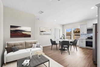 2005 Sealy Ave in Galveston, TX - Building Photo - Building Photo