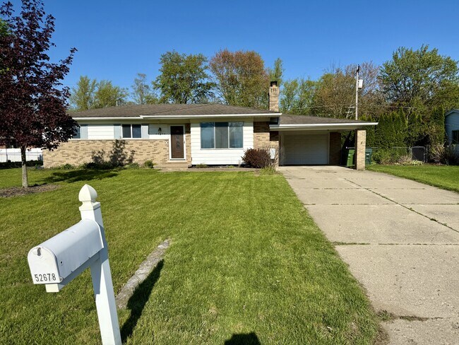 52678 Pappy Ln in Utica, MI - Building Photo - Building Photo