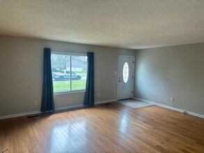 4040 John Ct NW in Cleveland, TN - Building Photo - Building Photo