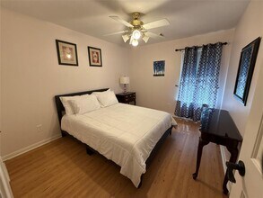 7819 Blue Stream Ct in Houston, TX - Building Photo - Building Photo