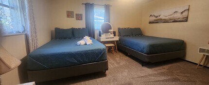 5914 Wilson Dr in Zephyrhills, FL - Foto de edificio - Building Photo