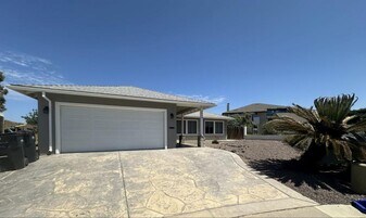 4636 Benhurst Ave in San Diego, CA - Building Photo