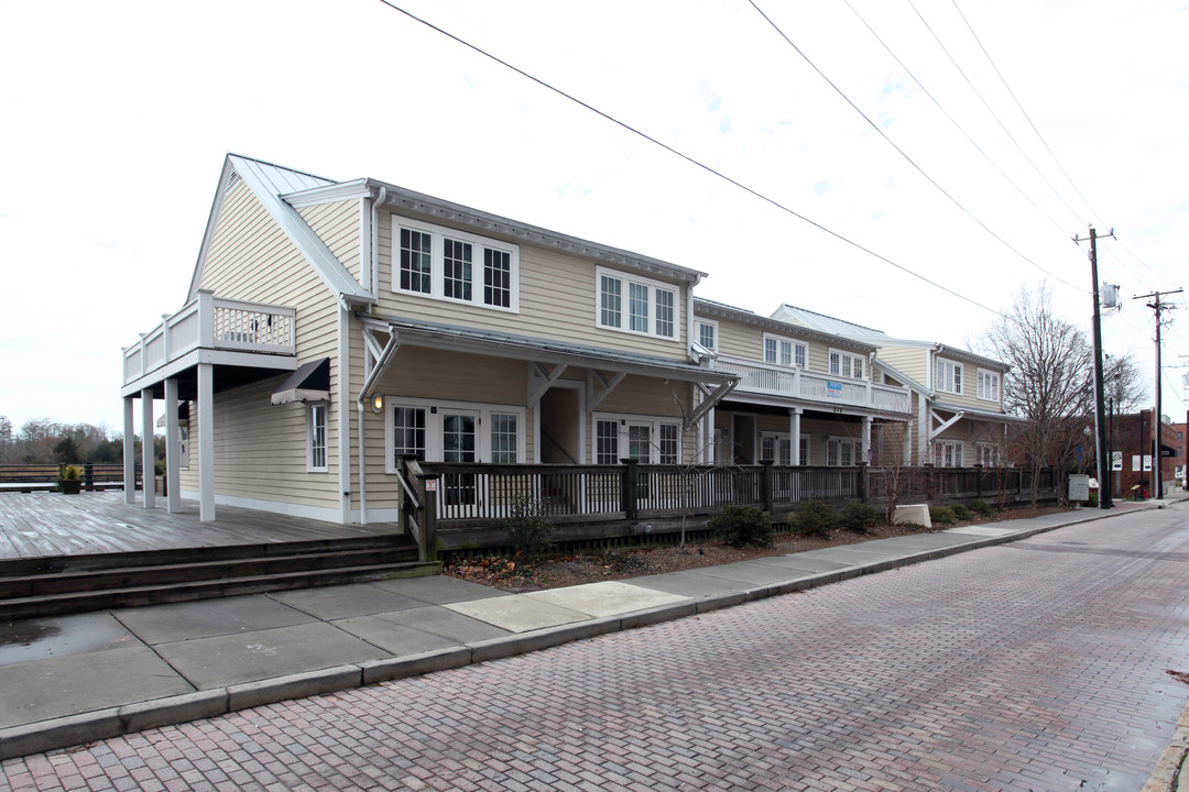 Riverwalk Condominiums in Wilmington, NC - Building Photo