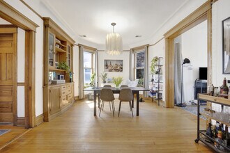 3135 N Clifton Ave in Chicago, IL - Building Photo - Building Photo