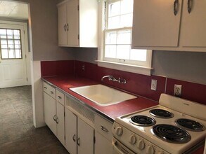 20644 Elkhart St in Harper Woods, MI - Building Photo - Building Photo